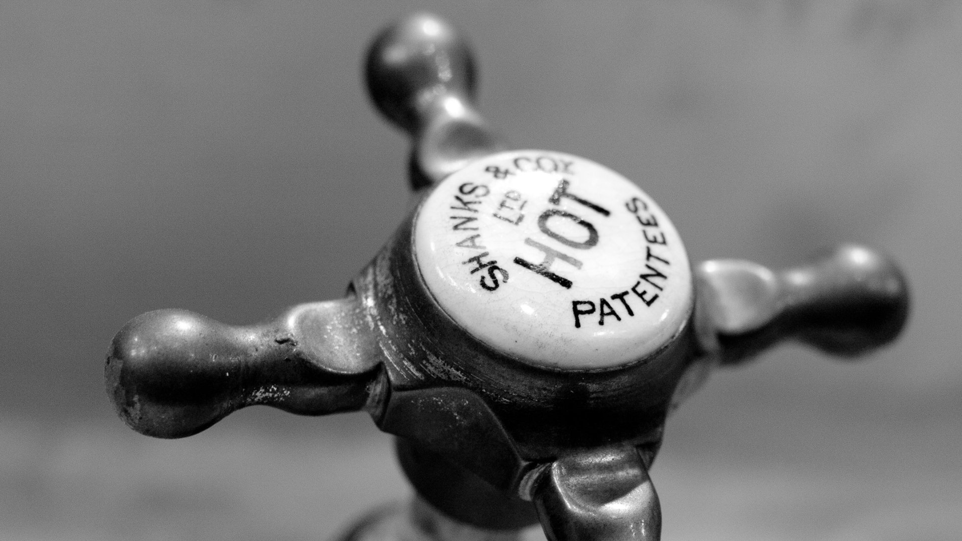 Tap repair by Flow Plumbing & Heating