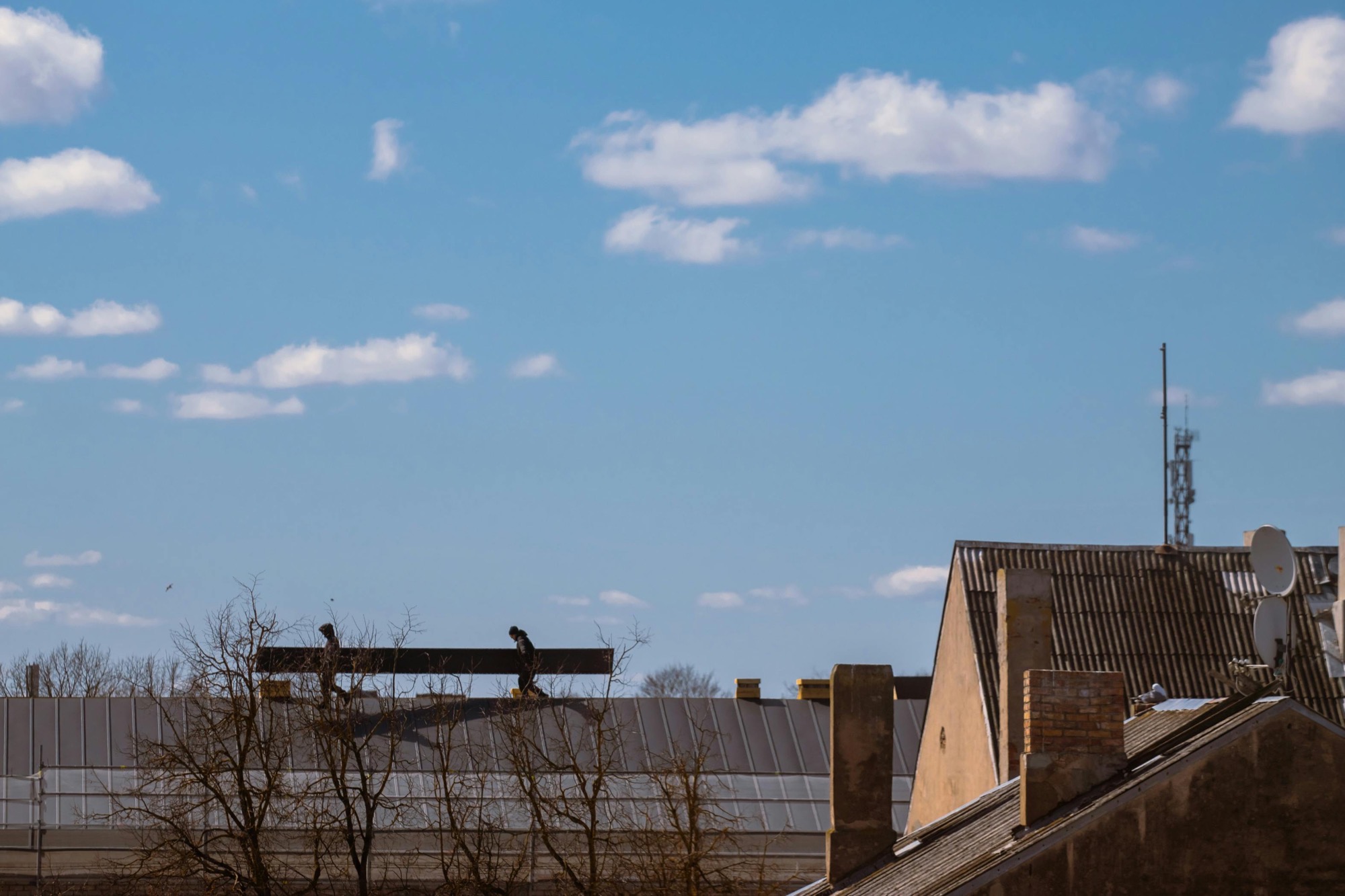 Ridge Roofing — warm approachable roofer website design